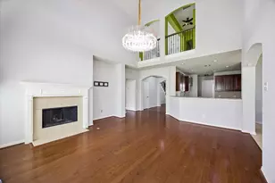 5323 Heath River Ln, Sugar Land, TX 77479 - Photo 7