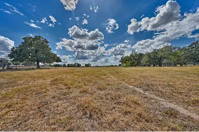 2443 E State Highway 71 Bypass, La Grange, TX 78945 - Photo 11