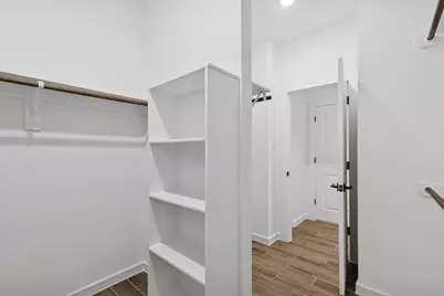 12107 St Augustine Drive, Mont Belvieu, TX 77535 - Photo 13