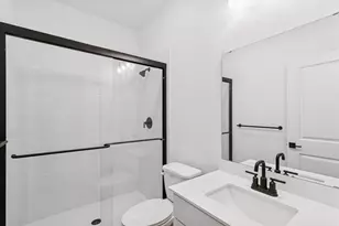 12107 St Augustine Dr, Mont Belvieu, TX 77535 - Photo 15