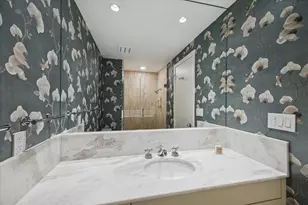 121 N Post Oak Ln, Houston, TX 77024 - Photo 13