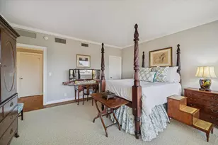 121 N Post Oak Ln, Houston, TX 77024 - Photo 11
