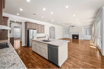 4133 Woodcraft Street, Houston, TX 77025 - Photo 13