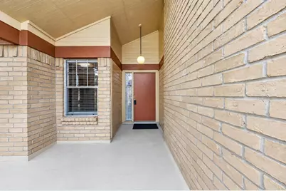 12047 Plumpoint Drive, Houston, TX 77099 - Photo 5