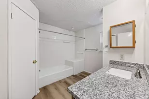 12047 Plumpoint Dr, Houston, TX 77099 - Photo 21