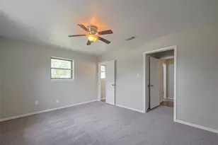 111 N 11th St, Highlands, TX 77562 - Photo 23