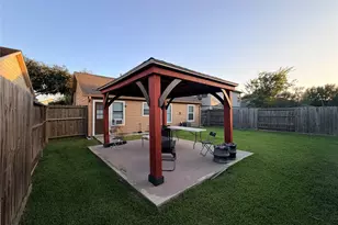 15414 Mission Forest Dr, Houston, TX 77083 - Photo 3