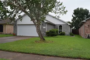 18130 Beaverdell Dr, Tomball, TX 77377 - Photo 1