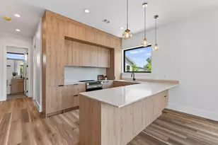 6822 Sidney St, Houston, TX 77021 - Photo 3