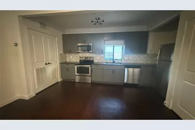 2300 Stanford Street #D, Houston, TX 77006 - Photo 5