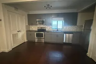 2300 Stanford St, Houston, TX 77006 - Photo 5