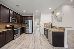 9115 Bush Buck Ln, Conroe, TX 77303 - Photo 7