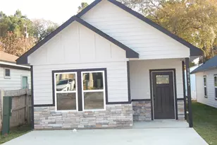 16971 W Juneau, Montgomery, TX 77316 - Photo 1