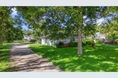 246 Rebecca Street, Houston, TX 77022 - Photo 3