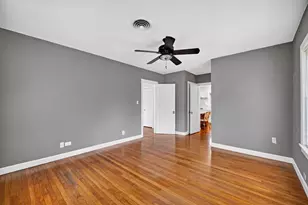 1706 W Main St, Houston, TX 77098 - Photo 23