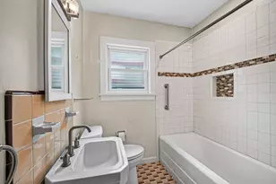 1706 W Main St, Houston, TX 77098 - Photo 27