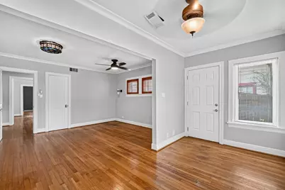 1706 W Main Street, Houston, TX 77098 - Photo 29