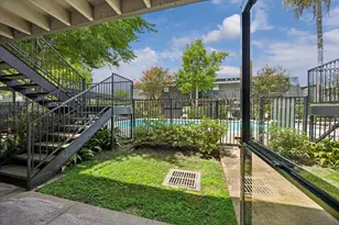 8939 Gaylord St, Houston, TX 77024 - Photo 3