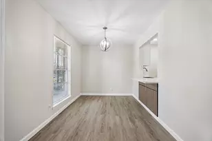 8939 Gaylord St, Houston, TX 77024 - Photo 7