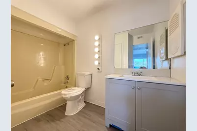 2822 S Bartell Drive #38, Houston, TX 77054 - Photo 11