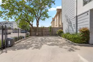 5712 Winsome Ln, Houston, TX 77057 - Photo 7