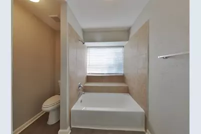 7102 Tara Blue Ridge Drive, Richmond, TX 77469 - Photo 9