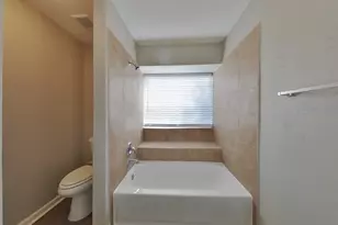 7102 Tara Blue Ridge Dr, Richmond, TX 77469 - Photo 9