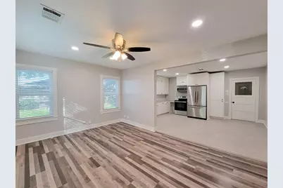 1113 San Jacinto Street, Rosenberg, TX 77471 - Photo 3