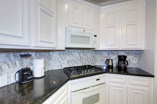 1711 Huldy St, Houston, TX 77019 - Photo 3