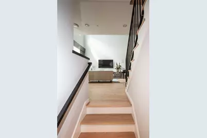 2423 W Main Street #B, Houston, TX 77098 - Photo 3