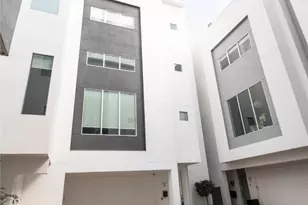 2423 W Main St, Houston, TX 77098 - Photo 37