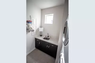 2423 W Main Street #B, Houston, TX 77098 - Photo 17