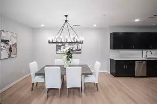 2423 W Main St, Houston, TX 77098 - Photo 9