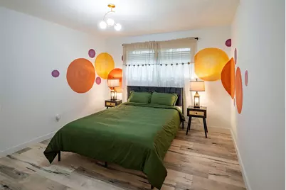 5918 Lattimer Drive, Houston, TX 77035 - Photo 15