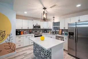 5918 Lattimer Dr, Houston, TX 77035 - Photo 29