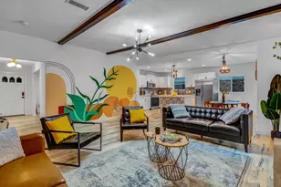 5918 Lattimer Dr, Houston, TX 77035 - Photo 3