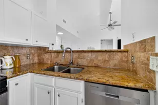 8522 Grand Knolls Dr, Houston, TX 77083 - Photo 11