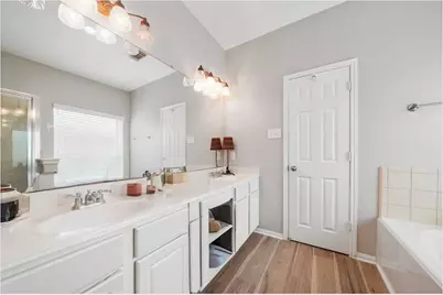 10506 Great River Court, Houston, TX 77089 - Photo 13