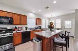 10506 Great River Ct, Houston, TX 77089 - Photo 5