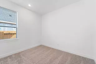 310 Blue River Trl, Rosenberg, TX 77471 - Photo 7