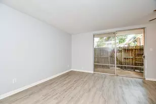 2822 Briarhurst Dr, Houston, TX 77057 - Photo 9