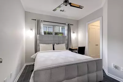 1706 Francis Street #B, Houston, TX 77004 - Photo 19