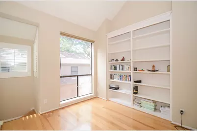 130 Sugarberry Circle, Houston, TX 77024 - Photo 19