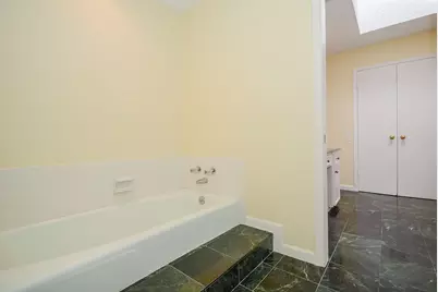 130 Sugarberry Circle, Houston, TX 77024 - Photo 21