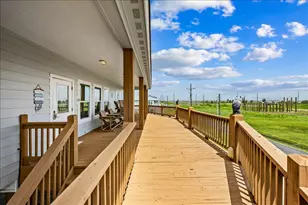 951 S Gateway, Port Bolivar, TX 77650 - Photo 9