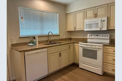 6401 Deihl Road #1011, Houston, TX 77092 - Photo 9
