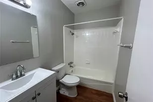 219 Marshall St, Houston, TX 77006 - Photo 11