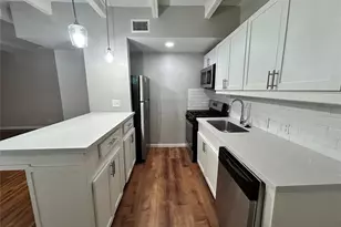 219 Marshall St, Houston, TX 77006 - Photo 5