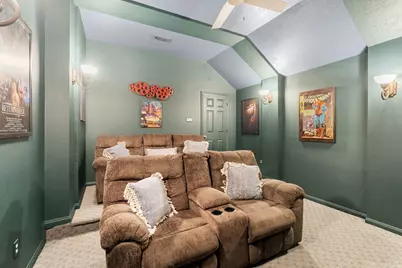 19015 Rustling Ridge Lane, Tomball, TX 77377 - Photo 33