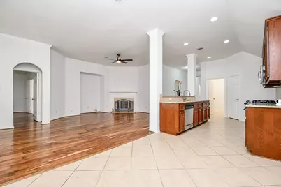 14415 Leaning Aspen Court, Cypress, TX 77429 - Photo 13